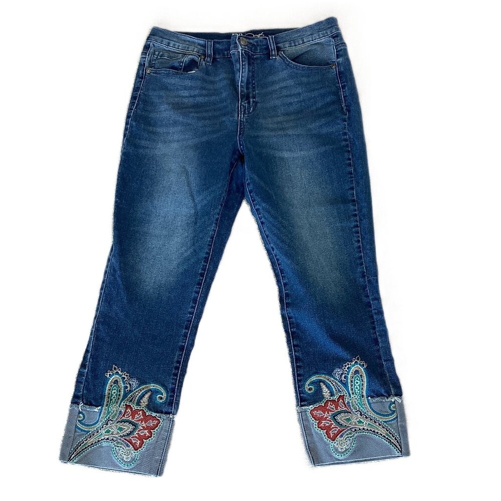 Floral Embroidered High‑Rise Cropped Jeans • Raw Hem Cuffs